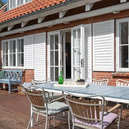 Amazing In Rdovre With Wifi And 3 Bedrooms *