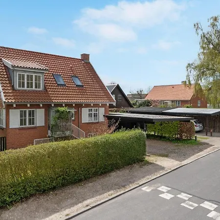 Amazing In Rdovre With Wifi And 3 Bedrooms